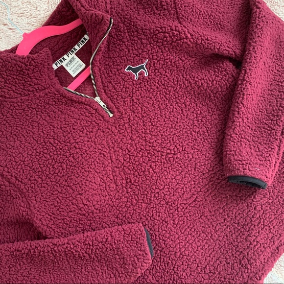 🎀 Victoria’s Secret PINK Sherpa Pullover - Picture 2 of 3